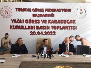 Şeref Eroğlu: ”23 Nisan’dan İtibaren Resmi Güreşlerimiz Başlıyor”
