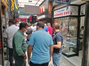 Kar Vaadinde Bulunup 34 Müşterisini Dolandıran Kuyumcuya 81 Yıl Hapis Cezası