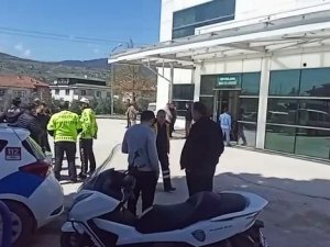 Sakarya’da Feci Olay: Lisede Çıkan Kavgada Fenalaşan Öğrenci Hayatını Kaybetti