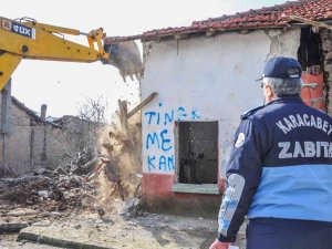 Karacabey’deki Metruk Binalar Bir Bir Ortadan Kaldırılıyor