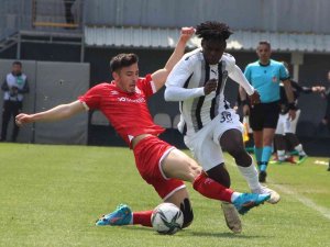 Spor Toto 1. Lig: Manisa Fk: 3 - Balıkesirspor: 0