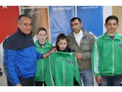 Kırcaali Güreş Kulübü’ne Malzeme Desteği