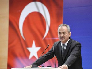 Milli Eğitim Bakanı Özer: “Türkiye’de 81 İlde 922 İlçede Kütüphanesi Olmayan Tek Bir Okul Kalmadı”