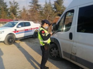 Kuralları İhlal Ettiği Tespit Edilen 9 Sürücüye Toplamda 10 Bin 773 Tl Para Cezası