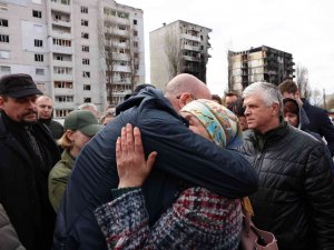 Zelenskiy: “Mariupol’deki İşlenen Savaş Suçları Borodyanka’dan Daha Fazla”