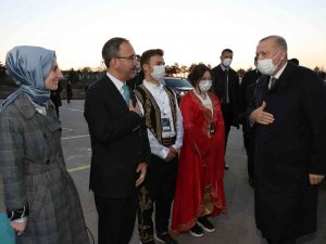 Cumhurbaşkanı Erdoğan: "Tüm İmkanlarımızla Sporcularımızın Yanında Olmayı Sürdüreceğiz"