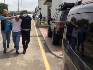 Köpek Kavgası Kanlı Bitti: 1 Ölü, 2 Yaralı