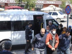 Benzinlik İstasyonunu Soyan Zanlılar Tutuklandı