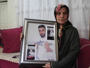 Berber Koltuğunda Öldürülen Gencin Annesinden Şok İddialar