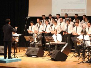 Mskü’de İ̇lahi Dinletisi