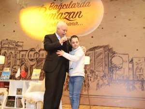Nihat Hatipoğlu, Bağcılar’da Ramazan Ayı Etkinliklerine Misafir Oldu