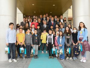 Tübi̇tak Projelerinde Van Başarısı