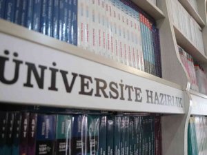 Sınav Dönemi Yaklaşırken Test Kitabı Satışlarında Artış Yaşanıyor