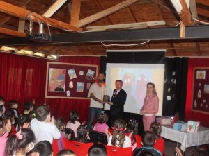 Köyceğiz Zeytinalanı İ̇lk Ve Ortaokulu Yazar Hepgenç İle Buluştu