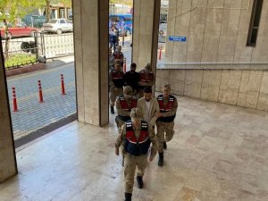 Malatya’da 2 İlçede 6 Adrese Eş Zamanlı Operasyon: 6 Gözaltı