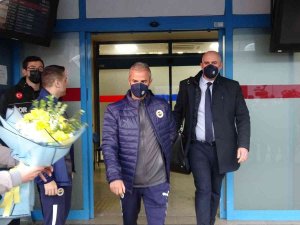 Fenerbahçe, Çaykur Rizespor Maçı İçin Trabzon’da