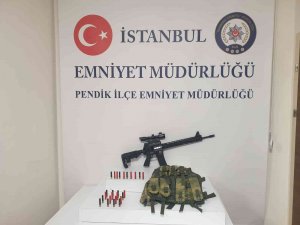 Pendik’te Sosyal Medya Hesabından Silah Paylaşımı Yapan Yabancı Uyruklu Şahıs Yakalandı