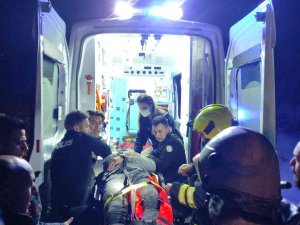Ormanlık Alana Düşen Adamı İtfaiye Ekipleri Kurtardı