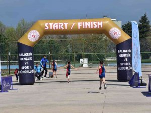 Baün, Triatlon İ̇l Birinciliği Müsabakalarına Ev Sahipliği Yaptı