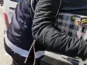 Şüpheli Araçtan Kaçak Makaron Fışkırdı: 100 Binden Fazla Kaçak Tütün Ürünü Ele Geçirildi