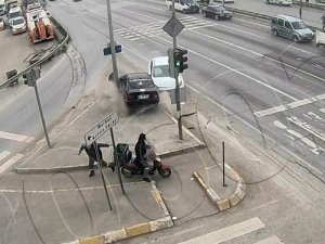 Dikkatsizliğin Meydana Getirdiği Kazalar Kamerada