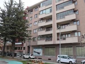 Tartıştığı Karısını Defalarca Bıçaklayarak Öldürdü