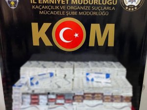 Otomobilin Her Yerinden Kaçak Sigara Çıktı