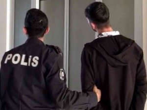 Siirt’te Terör Örgütü Propagandası Yapmaktan Aranan Şahıs Yakalandı