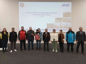 Afet Eğitim Yılı Performans Yarışması’nda Ödüller Sahiplerine Verildi