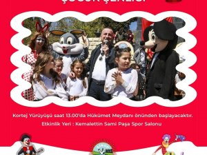 Sinop’ta 23 Nisan Kutlamaları Salona Alındı
