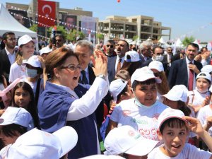 Bakan Yanık’tan Çocuklara: “Fikirlerinizi Hayata Geçirme Gayreti İçinde Olun”