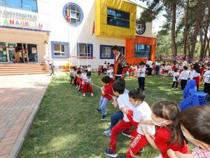 Minikler 23 Nisan’ı Coşkuyla Kutladı