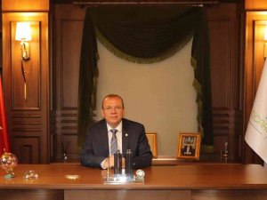 Başkan Özer Matlı: "23 Nisan, Türkiye Cumhuriyeti’nin, Çocuklarımızın Ve Gençlerimizin Omuzlarında Yükseleceğine Olan İnancın İfadesidir"