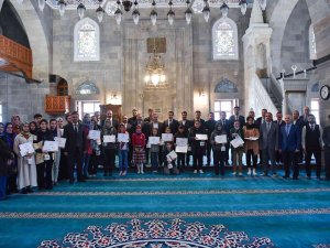 Resim, Şiir Ve Kompozisyon Yarışmalarının Kazananları Ödüllerini Aldı