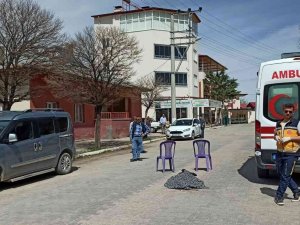 Hafriyat Kamyonunun Altında Kalan Yaşlı Adam Hayatını Kaybetti