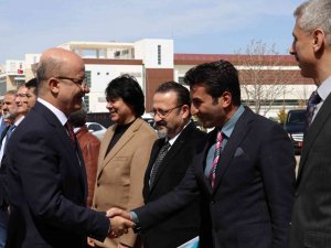 Yök Başkanı Prof. Dr. Özvar: "Üniversiteler Bizlerin Baş Tacıdır"