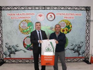 ’Güneşin Kızları Tarlada Projesi’nde Tohumluk Dağıtımları Başladı