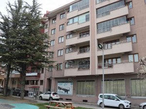 Sahur Yemeğini Yedikten Sonra Eşini Bıçaklayarak Öldürdü