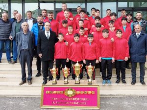 Altınova’da Yağlı Güreş Heyecanı Yaşanacak