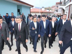 Bakan Kurum: "Cumhuriyet Tarihimizin En Büyük Deprem Dönüşümünü Başlattık"