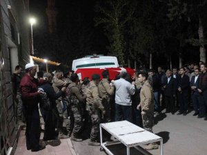 Özel Harekat Polisi Aytaç Altunörs’ün Naaşı Memleketine Gönderildi