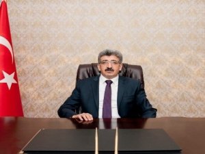 Van Valisi Bilmez, 23 Nisan Ulusal Egemenlik Ve Çocuk Bayramı Nedeniyle Mesaj Yayımladı