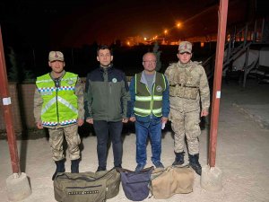 Siirt’te Kaçak Avcının Aracından 7 Canlı Hayvan Ele Geçirildi