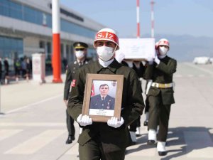 Kahramanmaraşlı Şehidin Naaşı Memleketine Getirildi