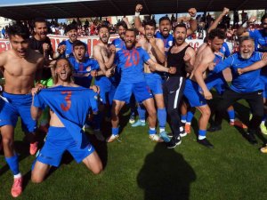 Kepez’den Antalyalılara 3’üncü Lig Hediyesi