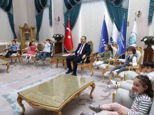 Bursa’da Ana Kucağı’ndan Başkanlık Koltuğuna