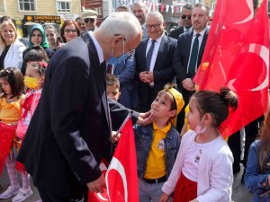 23 Nisan Yenimahalle’de Coşkuyla Kutlandı