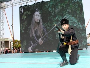 Çınarcık’ta 23 Nisan Coşkuyla Kutlandı
