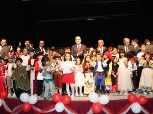 Hakkâri’de 23 Nisan Coşkusu