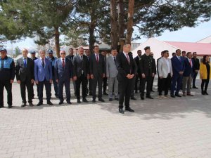 Varto’da 23 Nisan Coşkuyla Kutlandı